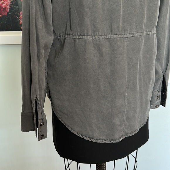 Utility Shirt - Picture 6 of 7